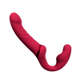 Rautt strap-on úr sílikoni